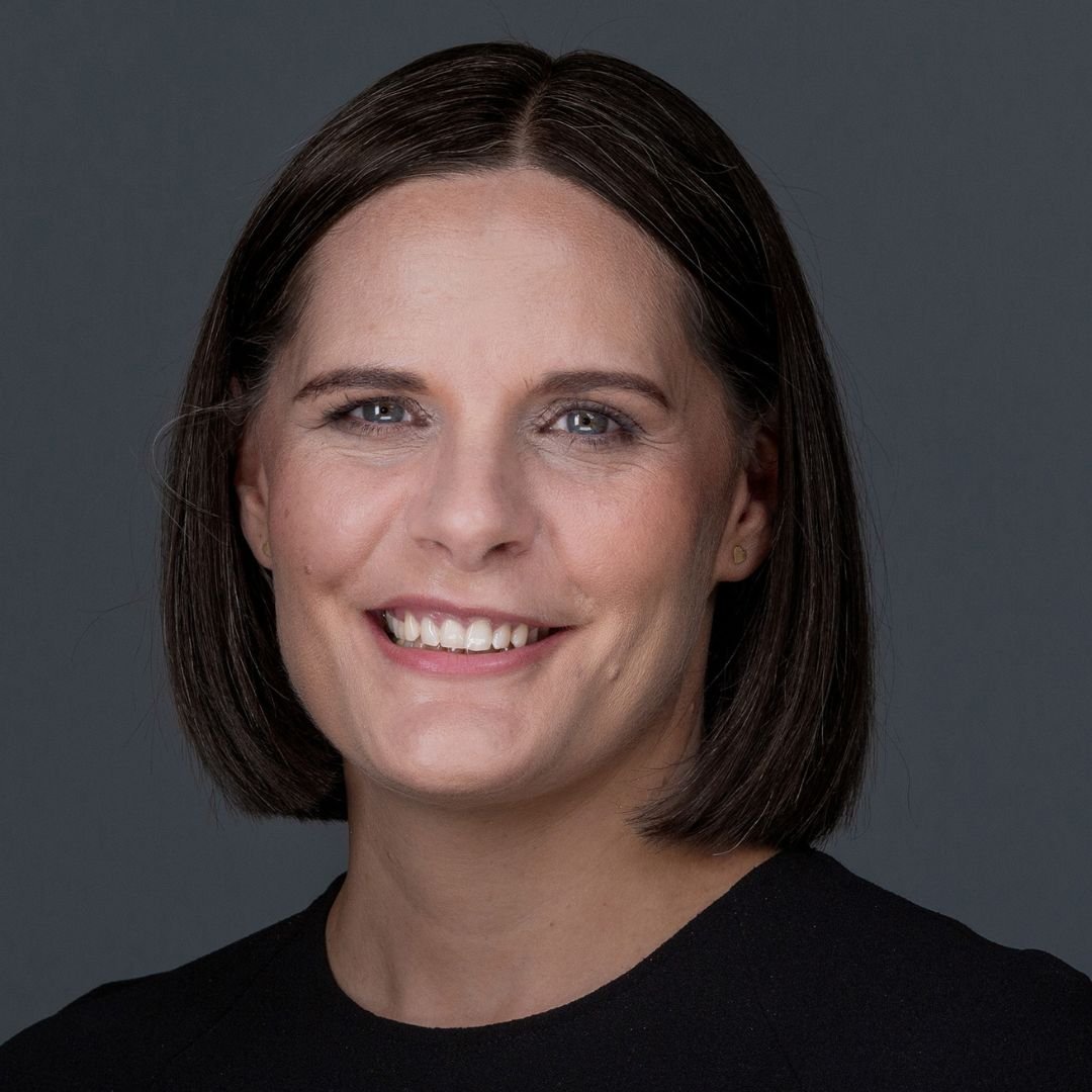 Dr Elizabeth Thundow