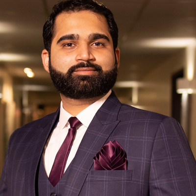 Dr Aniket Sabnis